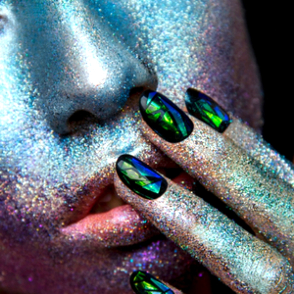 Bundle: Nailhur Press-on Nail & Rimmel Lip Balms